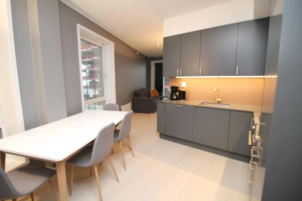 Nordic Host Apts - Opera House, Munch And Maaemo / 2Bd City Center Oslo Extérieur photo
